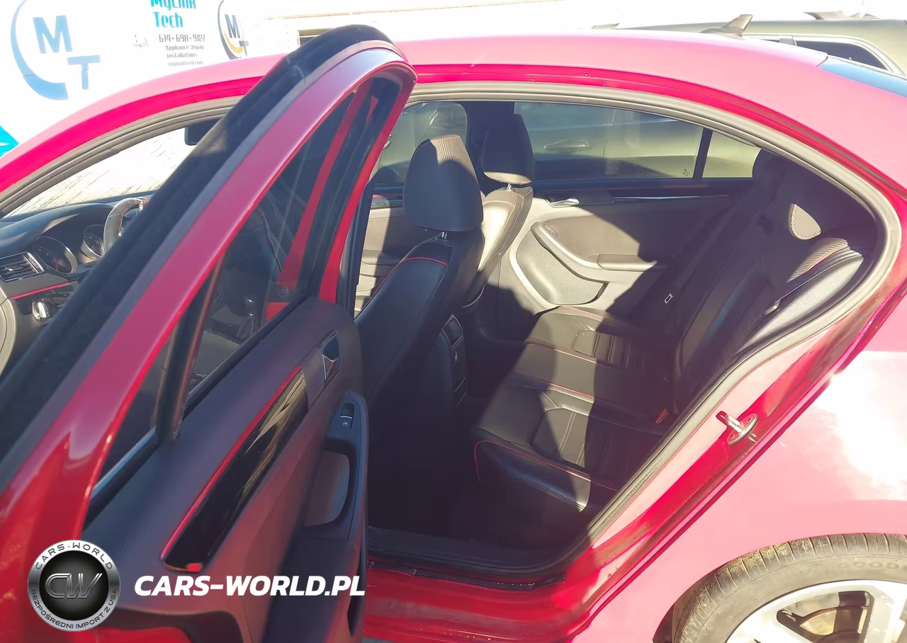 2015 Volkswagen Jetta 2.0T Gli Sel VIN:3VW5T7AJXFM301567 - 8