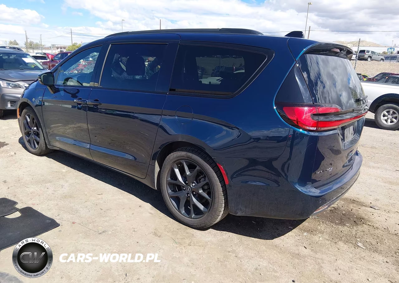 2025 Chrysler Pacifica Limited VIN:2C4RC1GG4SR593099 - 3