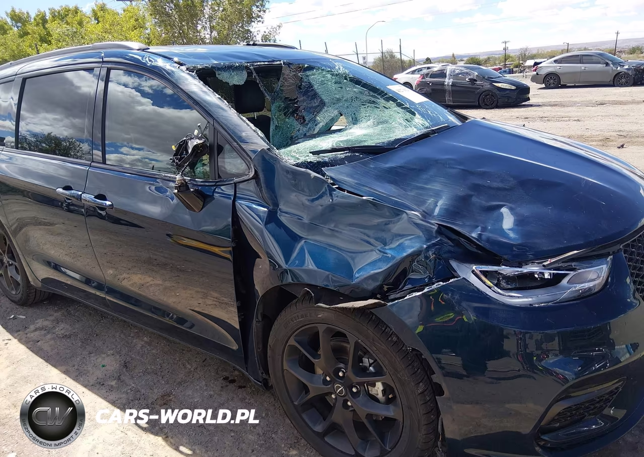 2025 Chrysler Pacifica Limited VIN:2C4RC1GG4SR593099 - 6