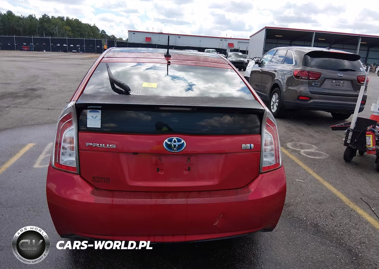 2014 Toyota Prius Three VIN:JTDKN3DU7E1792819 - 16