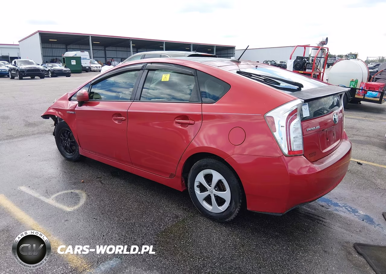 2014 Toyota Prius Three VIN:JTDKN3DU7E1792819 - 3