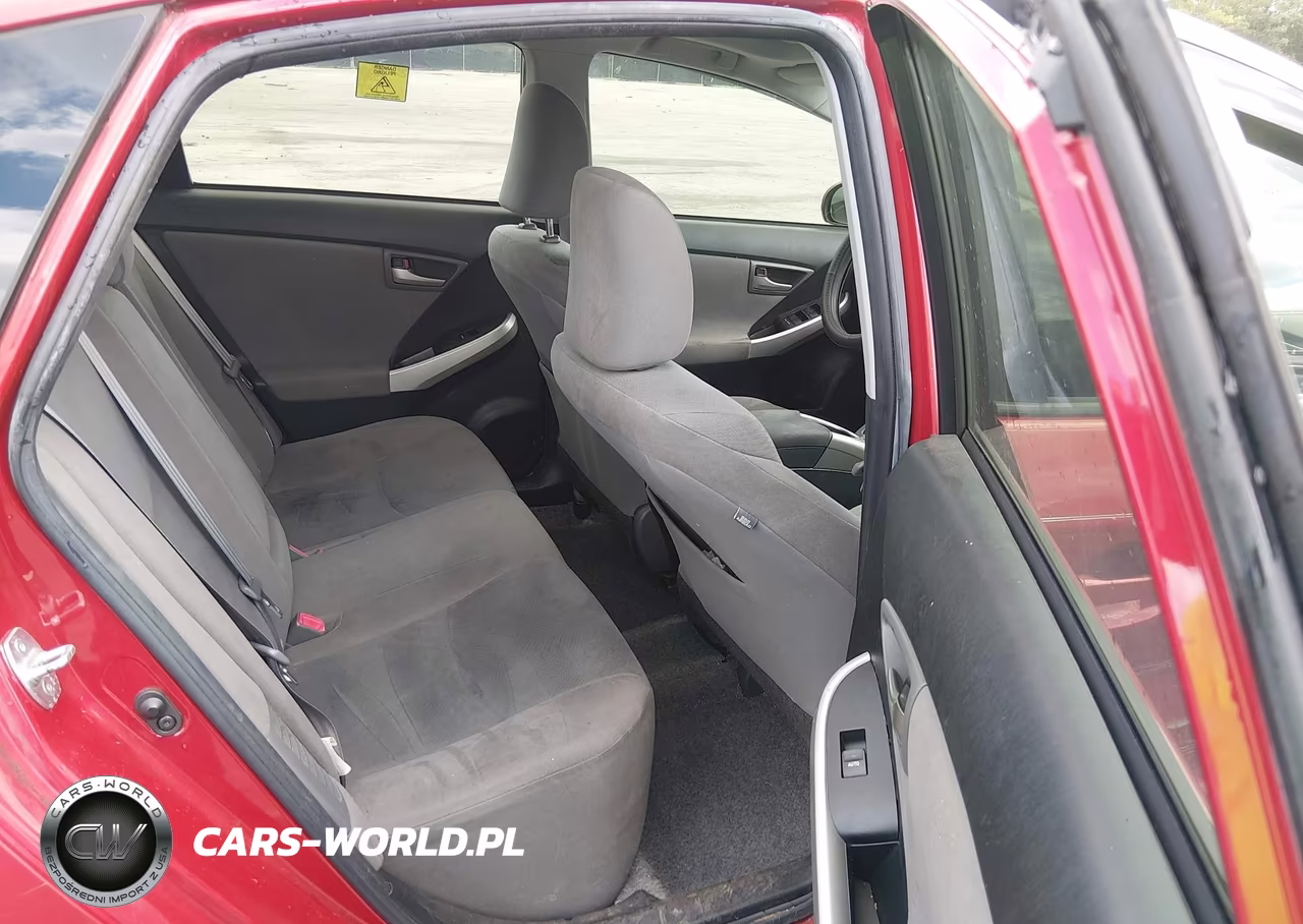 2014 Toyota Prius Three VIN:JTDKN3DU7E1792819 - 8