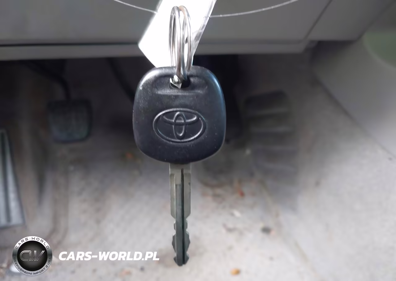 2010 Toyota Camry VIN:4T1BF3EK9AU020918 - 11