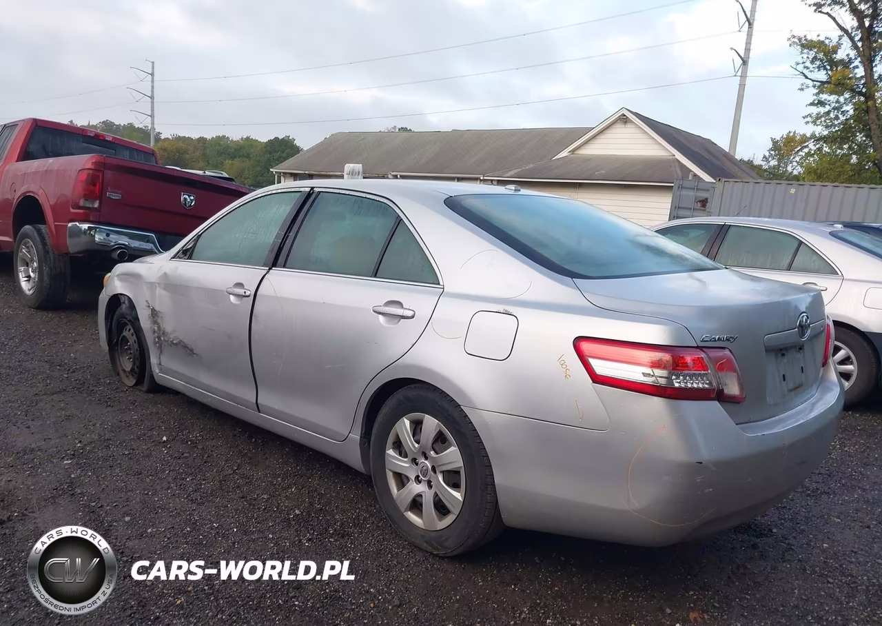2010 Toyota Camry VIN:4T1BF3EK9AU020918 - 3