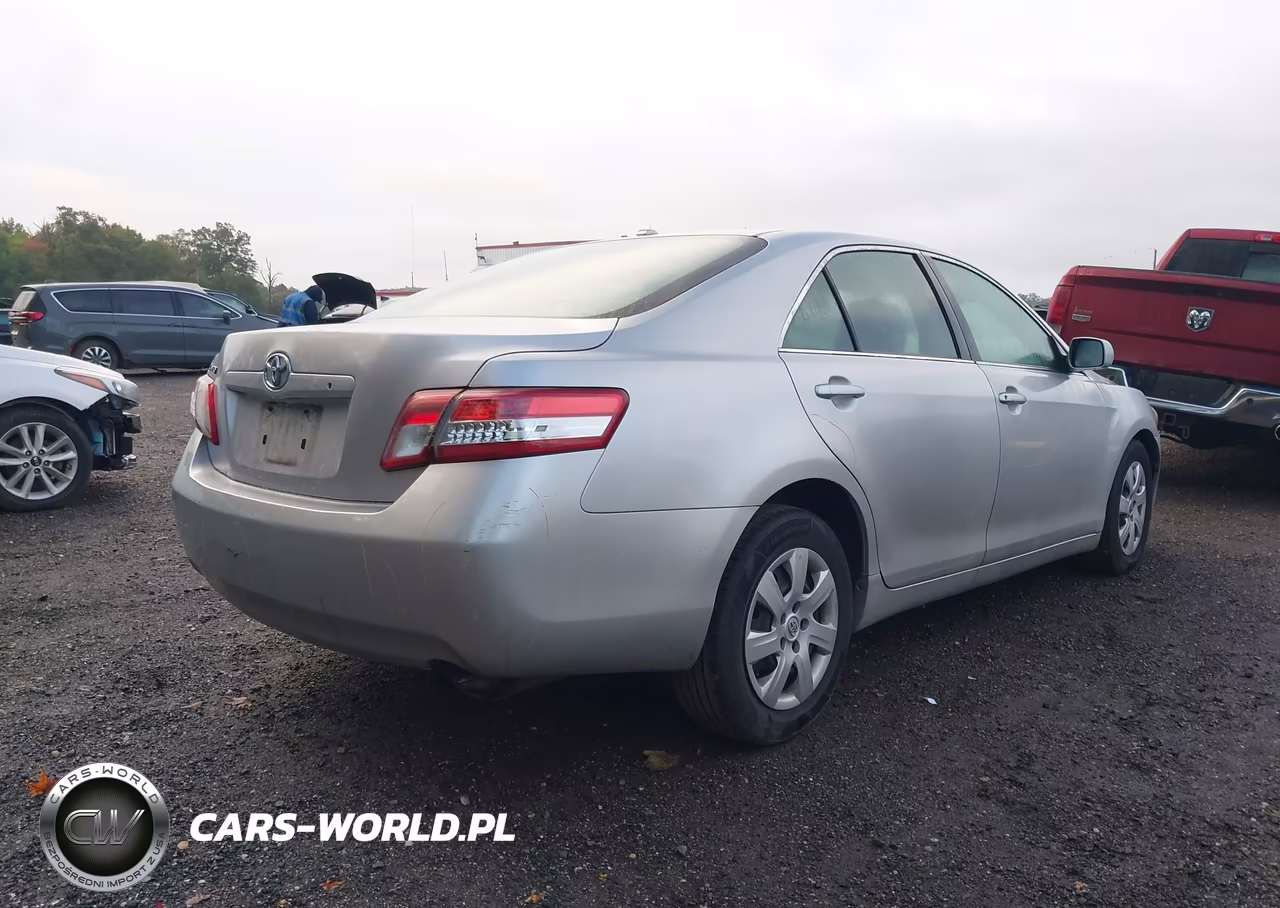 2010 Toyota Camry VIN:4T1BF3EK9AU020918 - 4
