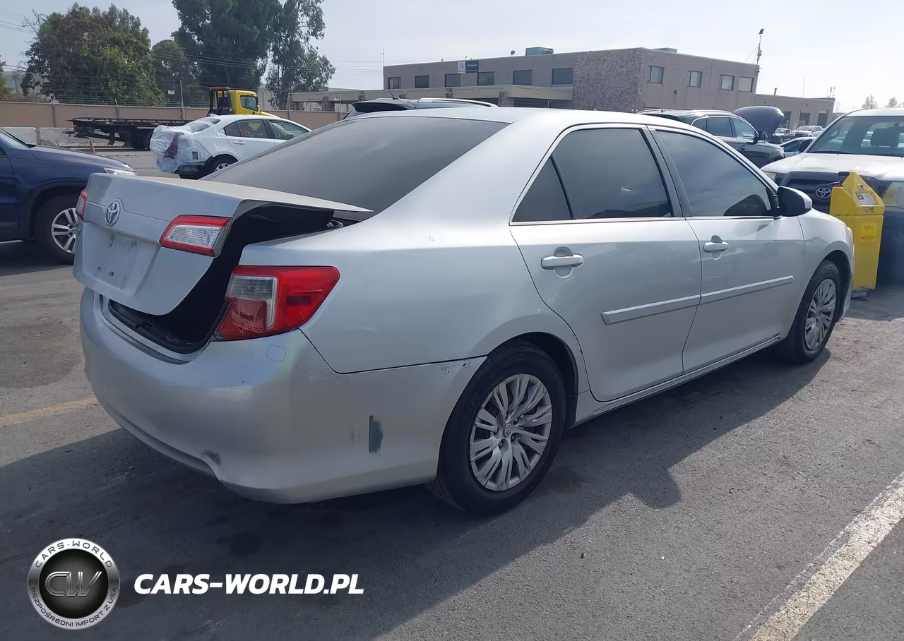 2012 Toyota Camry Le VIN:4T4BF1FK7CR263543 - 4