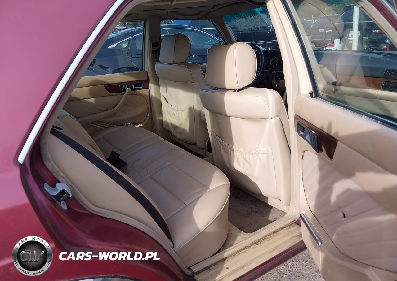 1990 Mercedes-Benz 300 Se VIN:WDBCA24D9LA524991 - 8