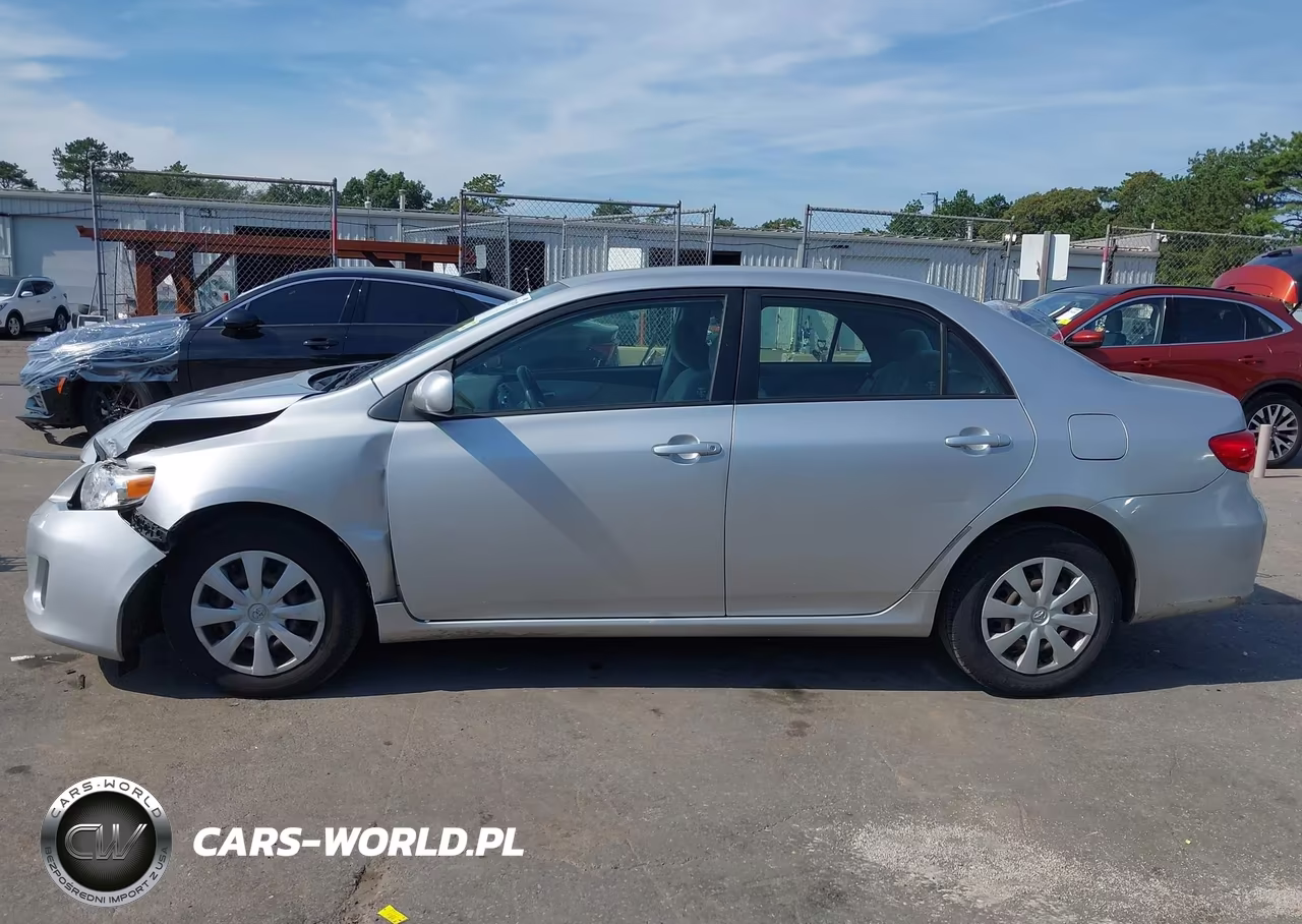 2011 Toyota Corolla Le VIN:JTDBU4EE6BJ093595 - 14