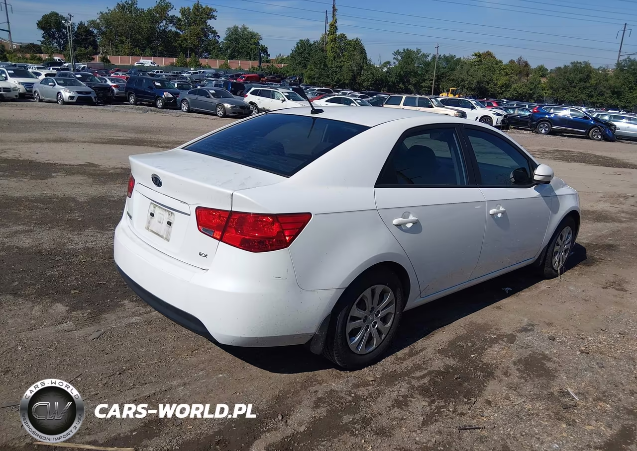 2013 Kia Forte Ex VIN:KNAFU4A29D5722725 - 4