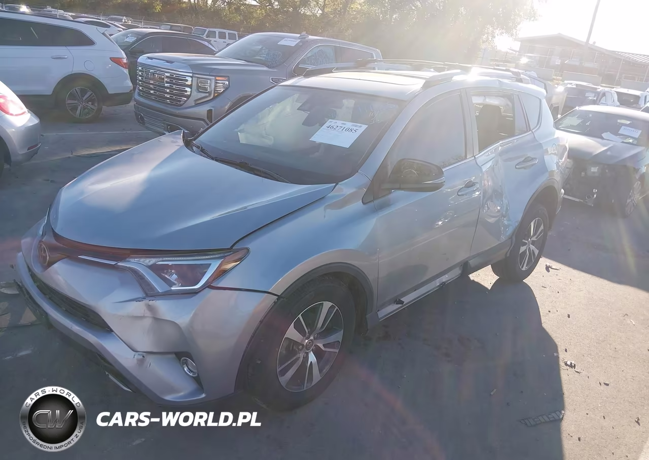 2018 Toyota Rav4 Xle VIN:JTMWFREVXJD120772 - 2