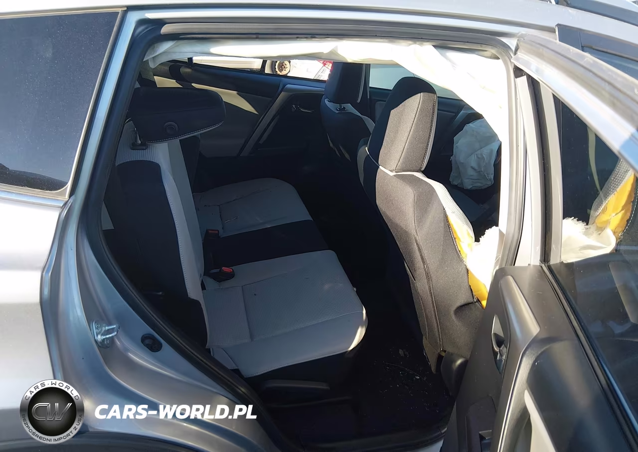 2018 Toyota Rav4 Xle VIN:JTMWFREVXJD120772 - 8