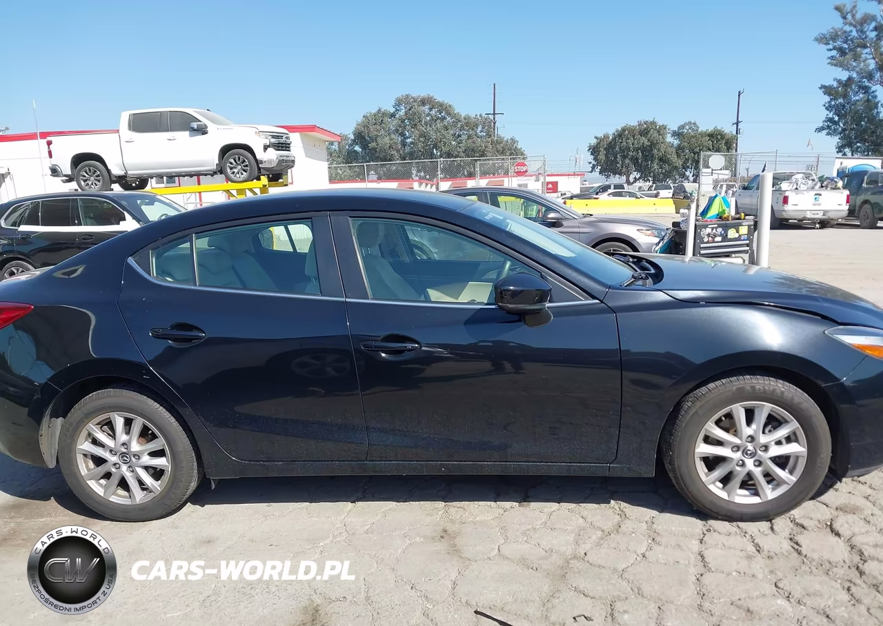 2017 Mazda Mazda3 Sport VIN:3MZBN1U76HM130118 - 13