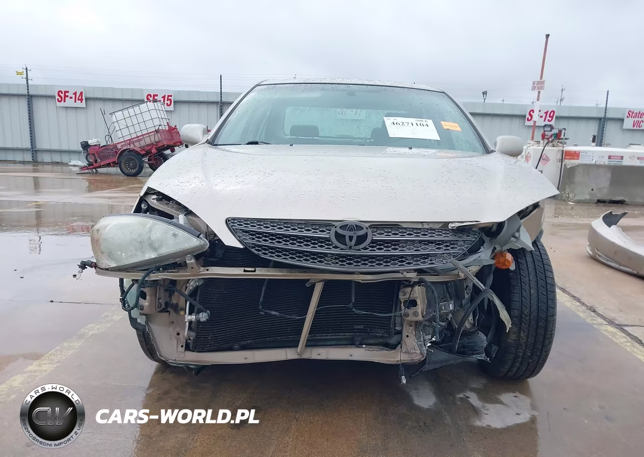 2003 Toyota Camry Xle VIN:JTDBE30K130157361 - 6