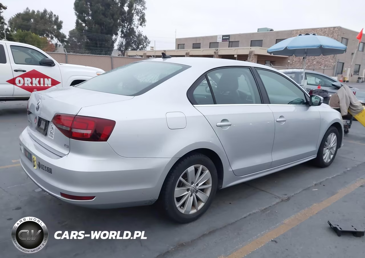 2016 Volkswagen Jetta 1.4T Se VIN:3VWD67AJ0GM209369 - 4