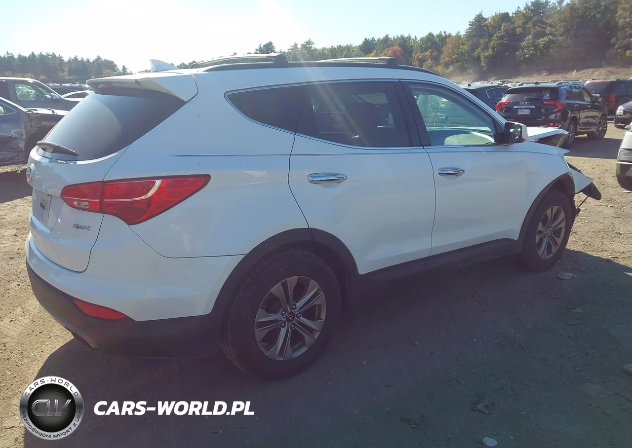 2016 Hyundai Santa Fe Sport 2.4L VIN:5XYZU3LB5GG330246 - 4