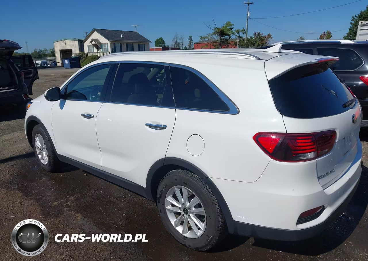 2019 Kia Sorento 2.4L Lx VIN:5XYPG4A37KG474664 - 3