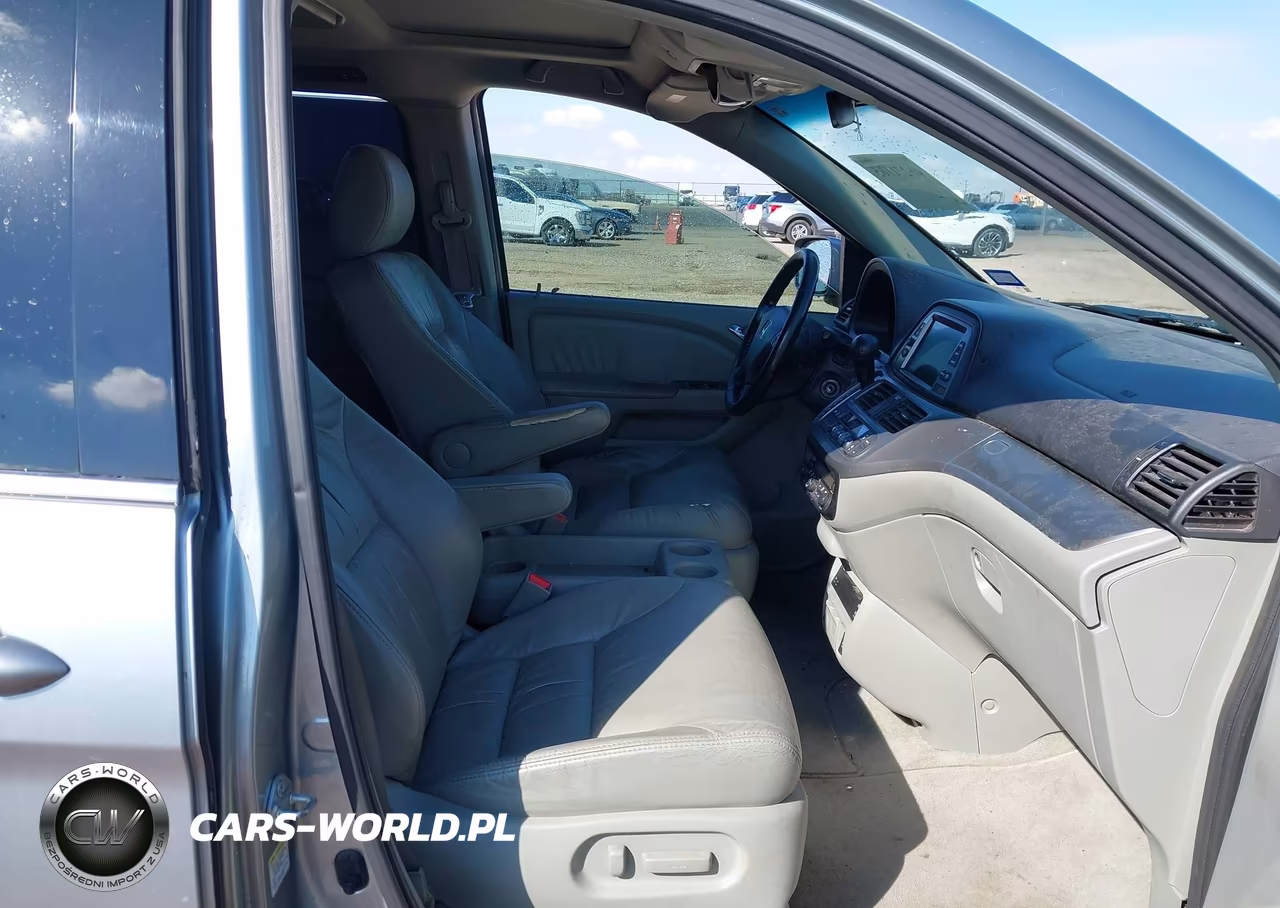 2010 Honda Odyssey Ex-L VIN:5FNRL3H75AB073501 - 5