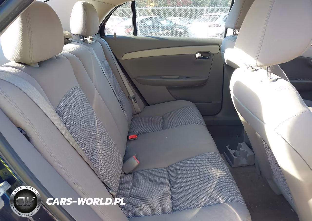2011 Chevrolet Malibu Ls VIN:1G1ZB5E18BF327464 - 8