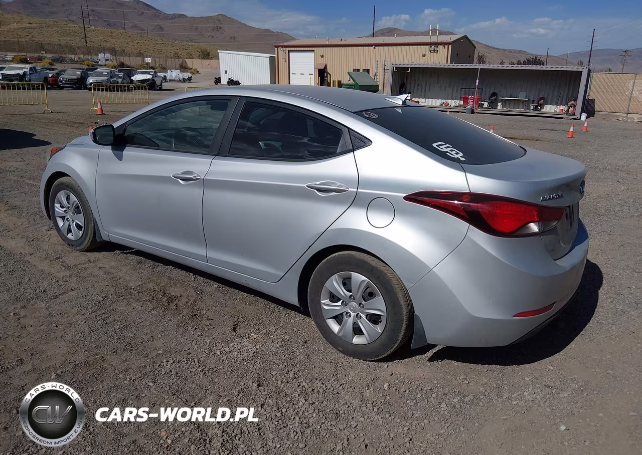 2016 Hyundai Elantra Se VIN:5NPDH4AE7GH669908 - 3