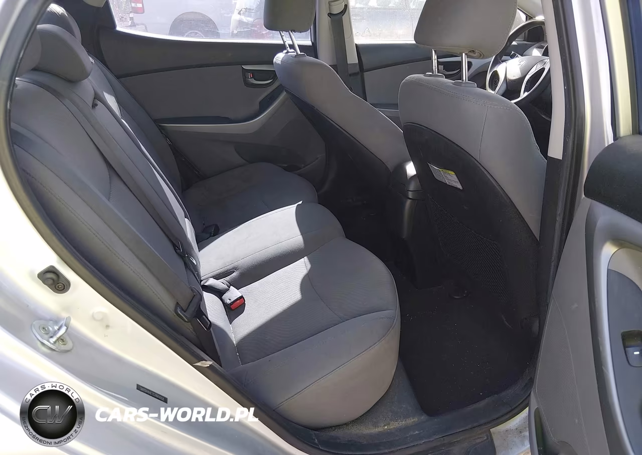 2016 Hyundai Elantra Se VIN:5NPDH4AE7GH669908 - 8