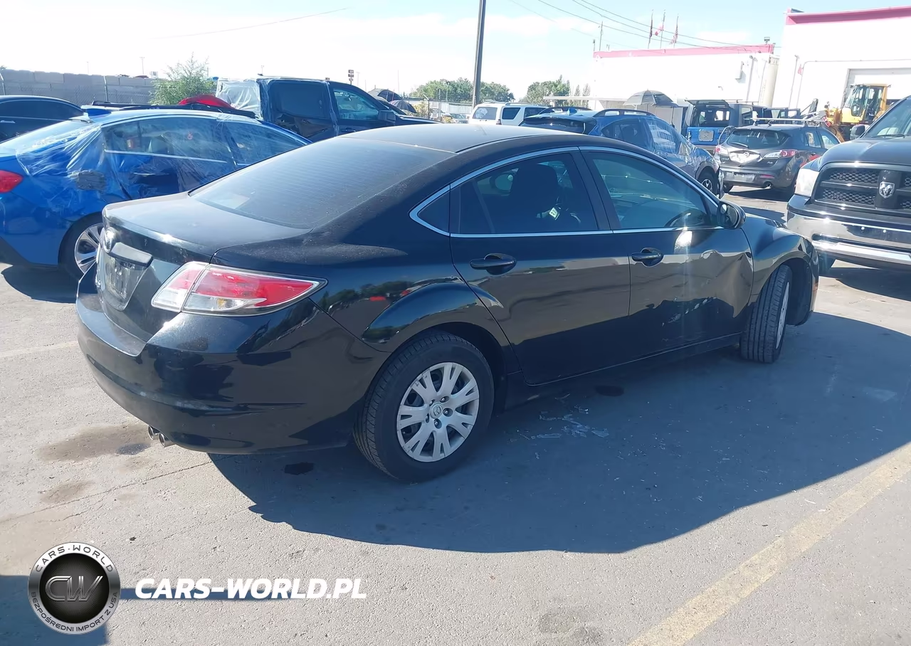 2009 Mazda Mazda6 I Sport VIN:1YVHP81A295M12922 - 4