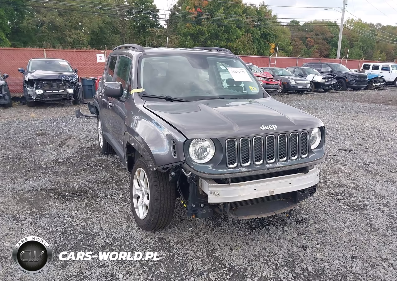 2017 Jeep Renegade Latitude 4X4 VIN:ZACCJBBB5HPF10774 - 18