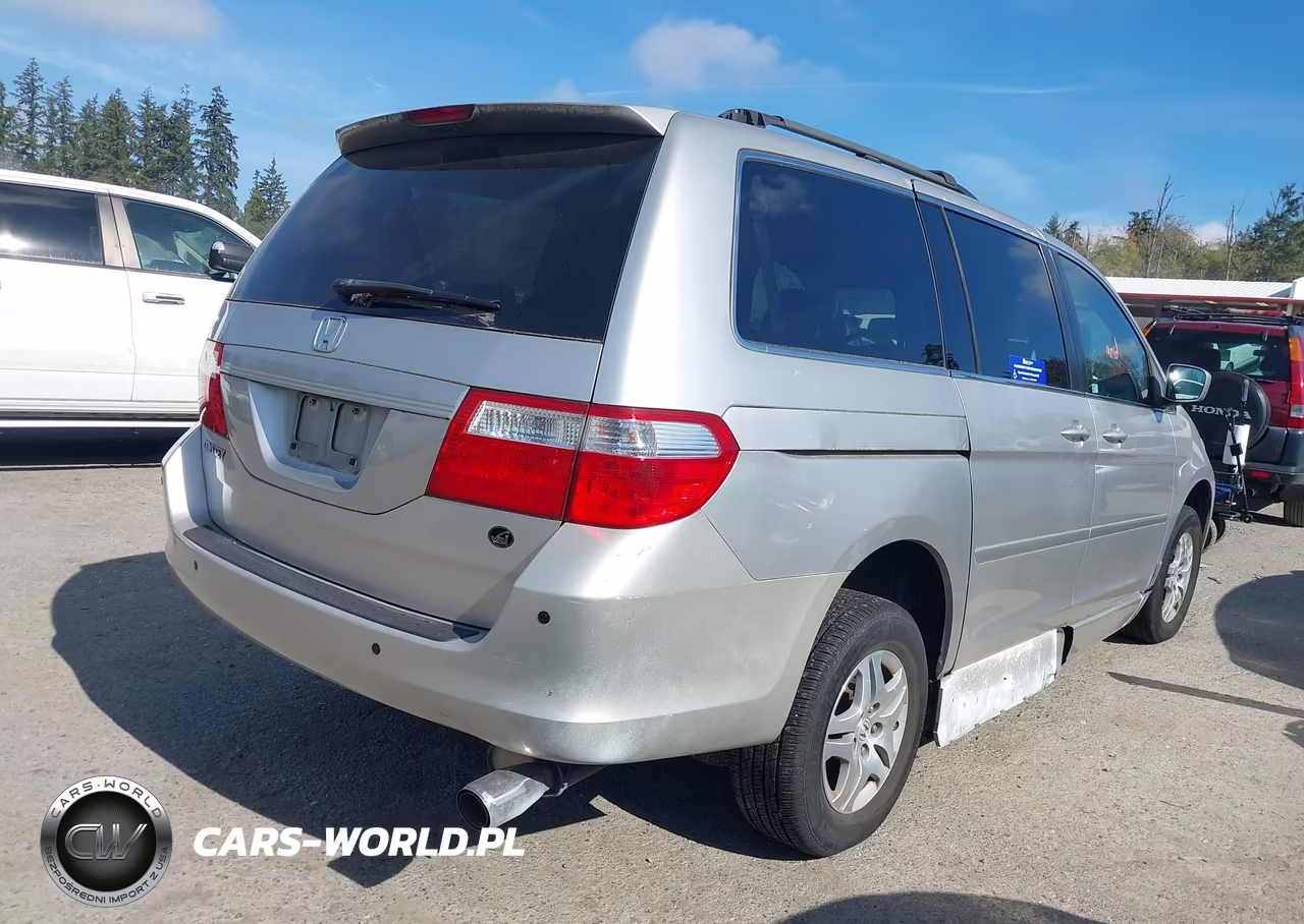 2007 Honda Odyssey Ex-L VIN:5FNRL38747B123619 - 4