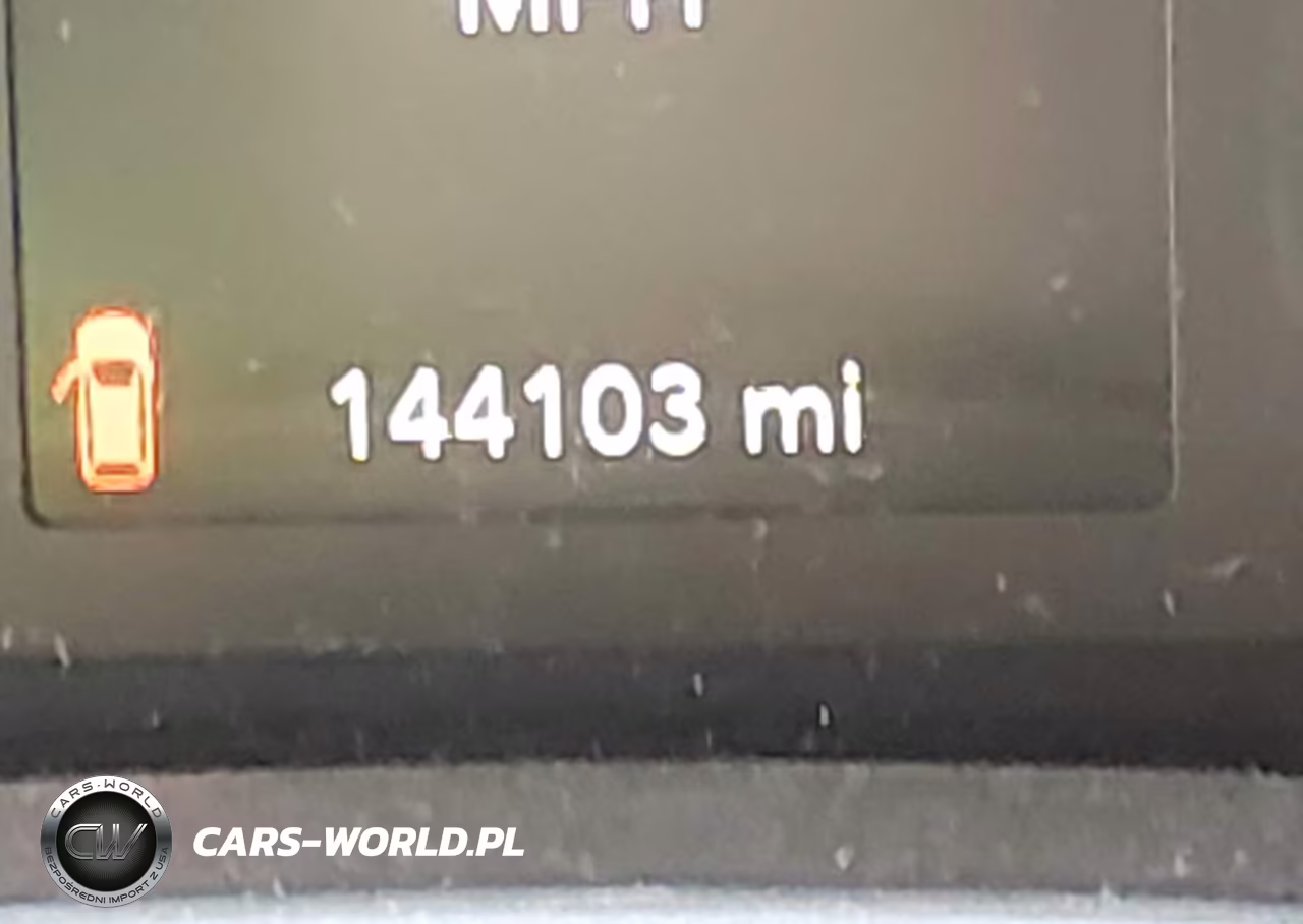 2018 Chrysler Pacifica Touring Plus VIN:2C4RC1FG5JR128721 - 15