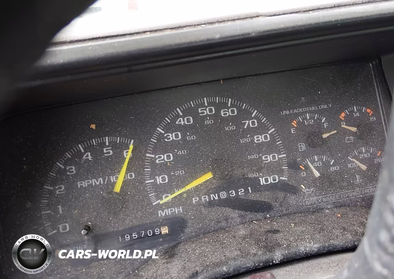1998 Chevrolet C1500 Fleetside VIN:2GCEC19R9W1163571 - 7