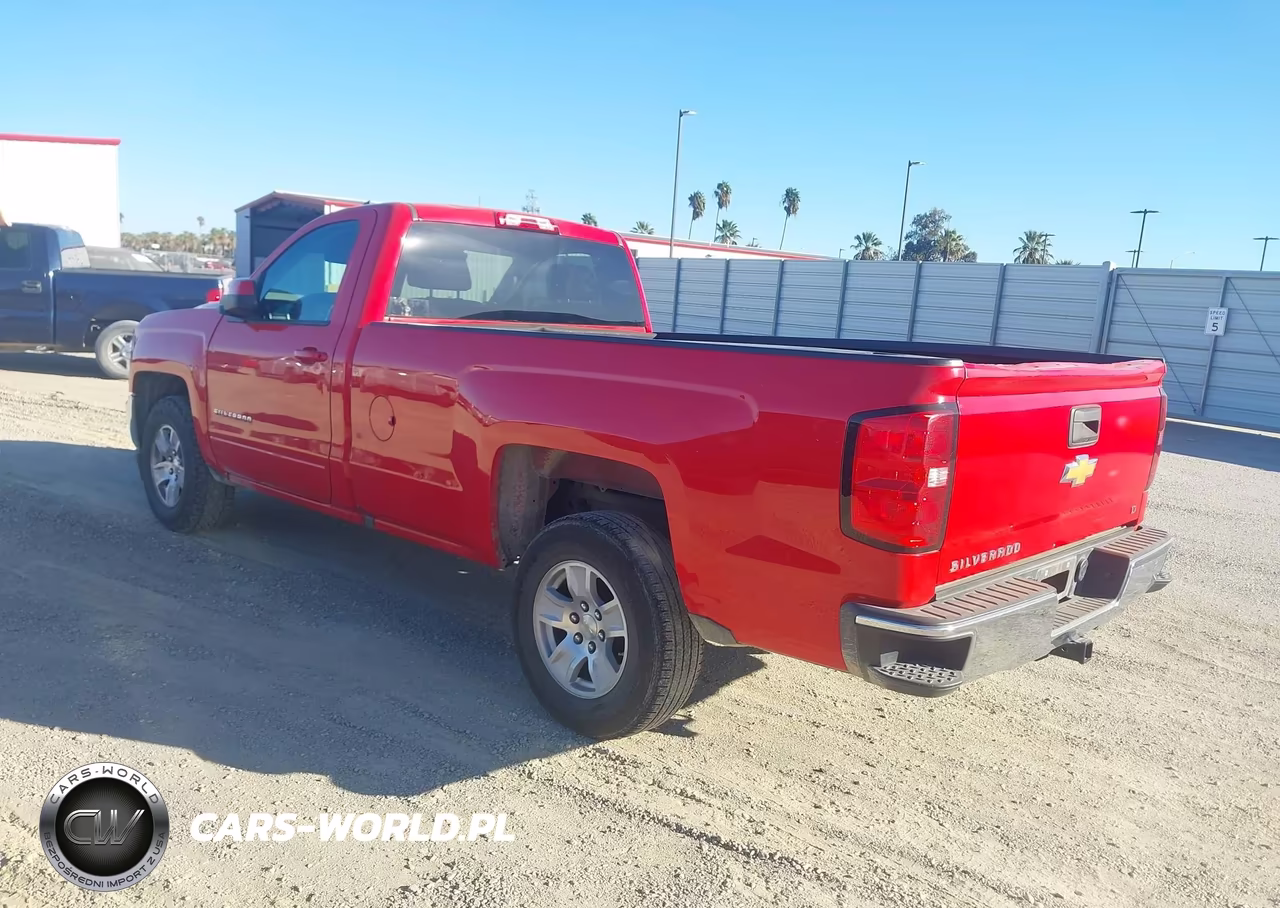 2018 Chevrolet Silverado 1500 1Lt VIN:1GCNCREH4JZ277585 - 3