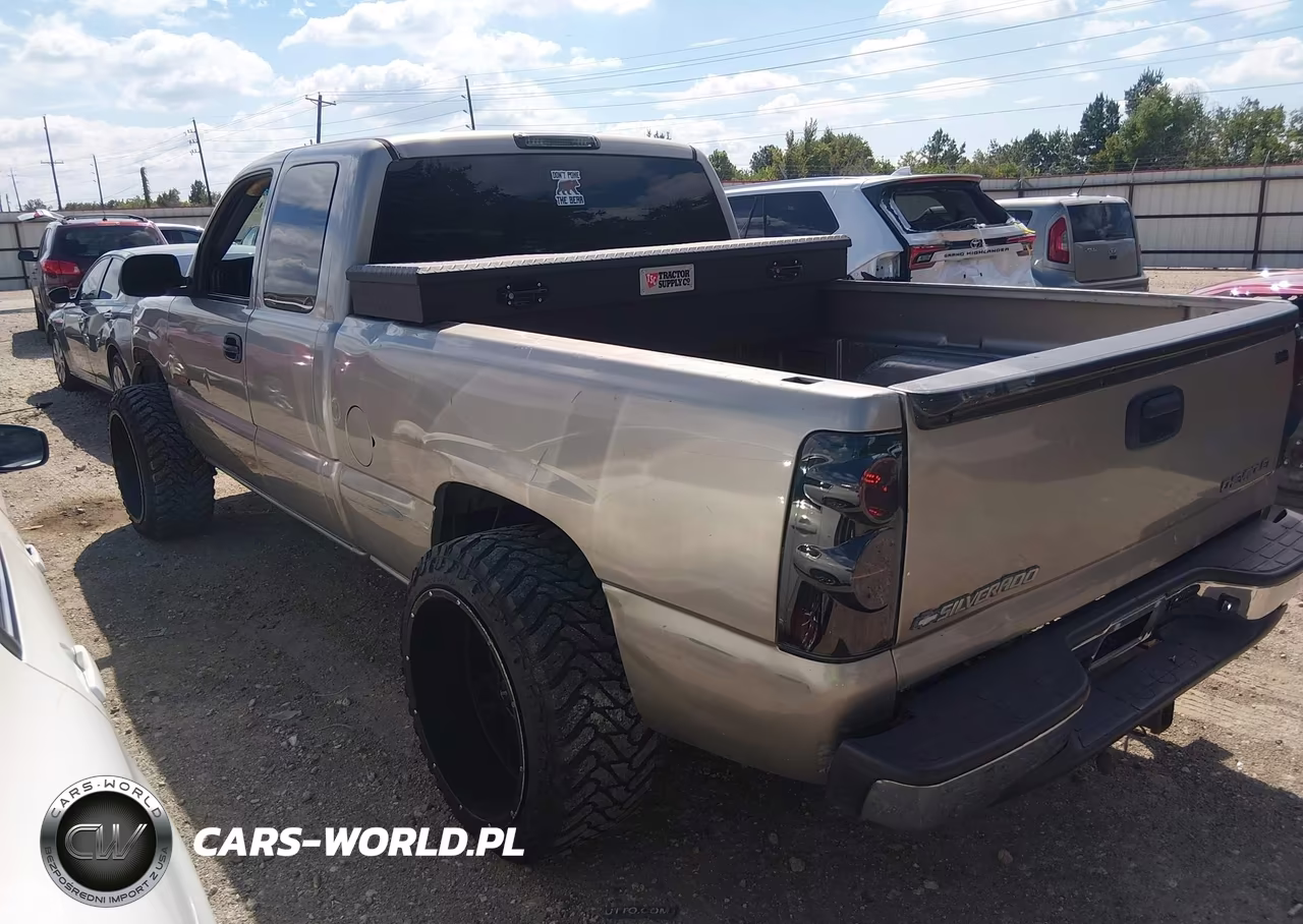 2001 Chevrolet Silverado 1500 Ls VIN:2GCEC19V511242872 - 3