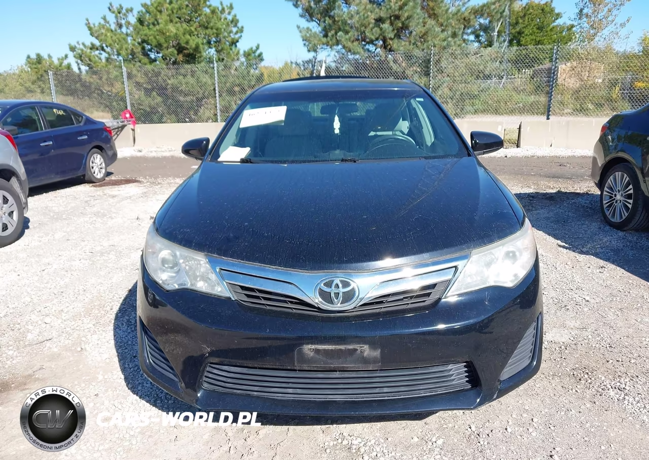 2013 Toyota Camry Le VIN:4T4BF1FKXDR319928 - 12