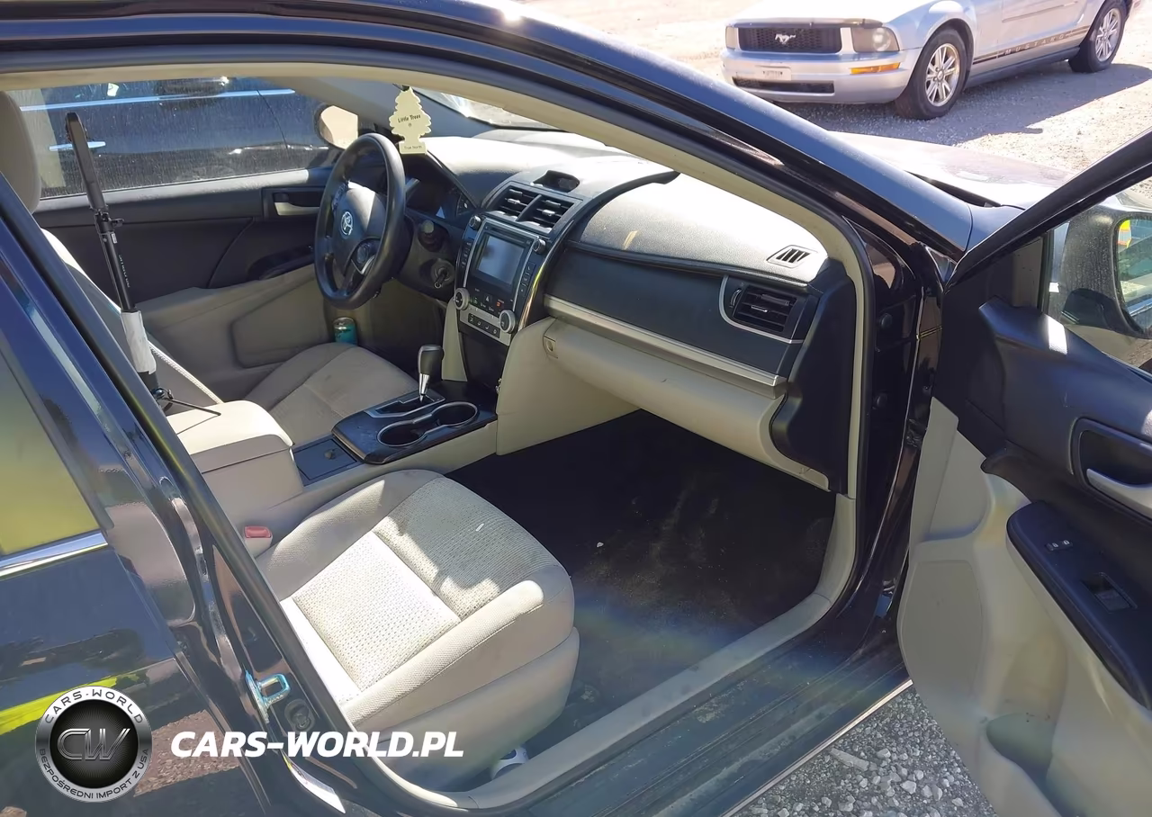 2013 Toyota Camry Le VIN:4T4BF1FKXDR319928 - 5