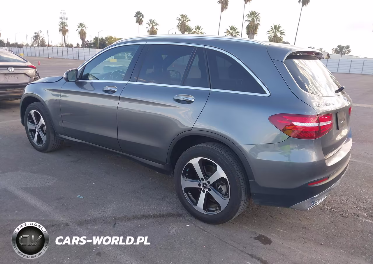 2019 Mercedes-Benz Glc 350E 4Matic VIN:WDC0G5EB2KF565184 - 3