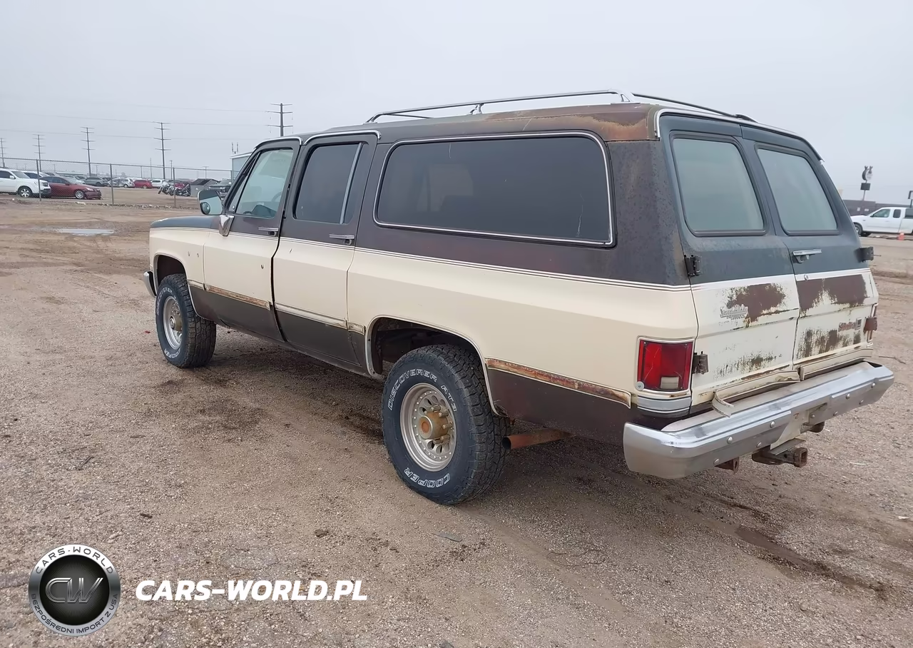 1984 GMC Suburban K2500 VIN:1G5GK26M8EF532946 - 3