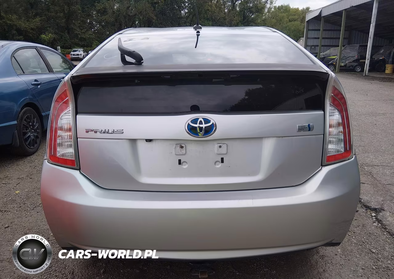 2013 Toyota Prius Four VIN:JTDKN3DU0D5559050 - 17