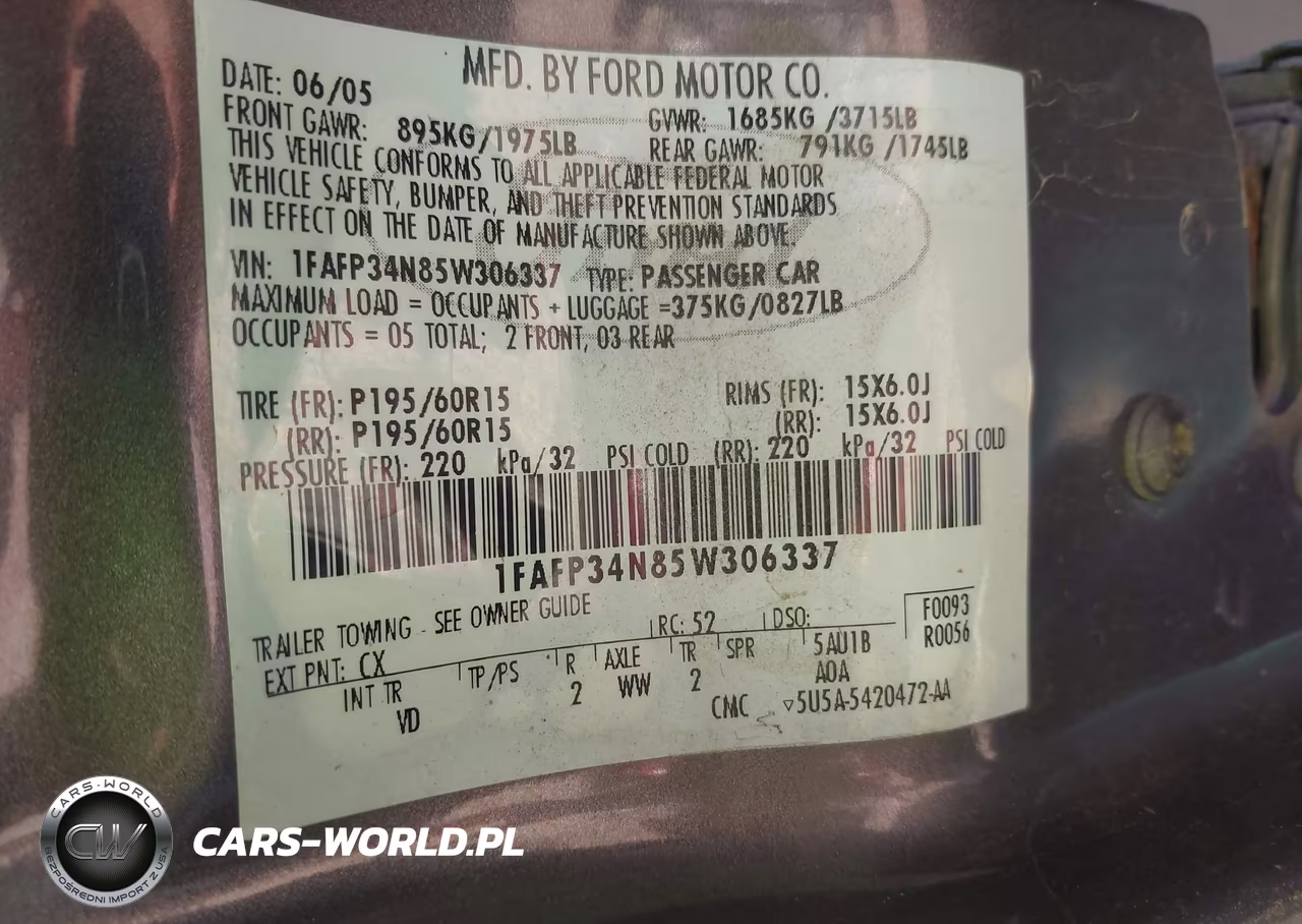 2005 Ford Focus Zx4 VIN:1FAFP34N85W306337 - 9
