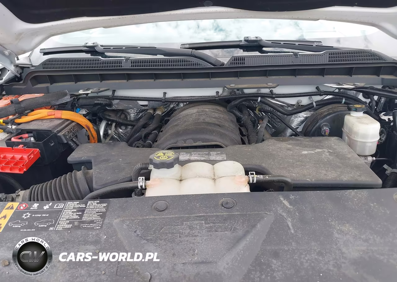 2018 Chevrolet Silverado 1500 1Lt VIN:3GCUCRER5JG213933 - 10