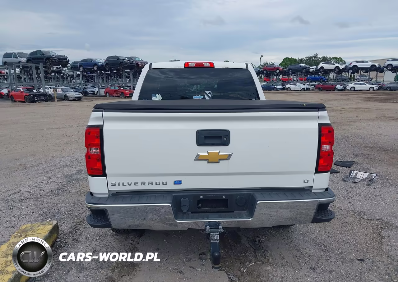 2018 Chevrolet Silverado 1500 1Lt VIN:3GCUCRER5JG213933 - 17
