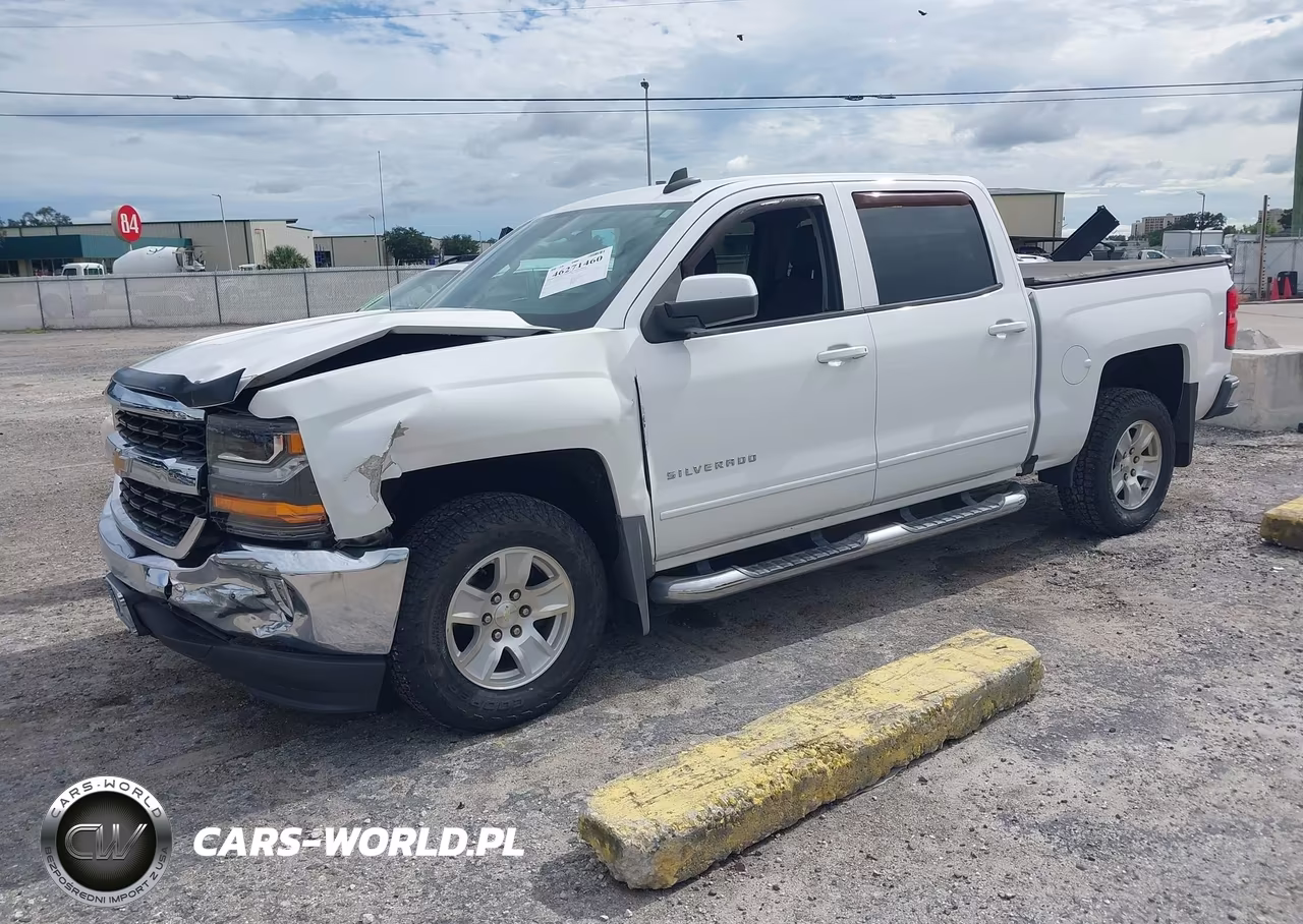 2018 Chevrolet Silverado 1500 1Lt VIN:3GCUCRER5JG213933 - 2