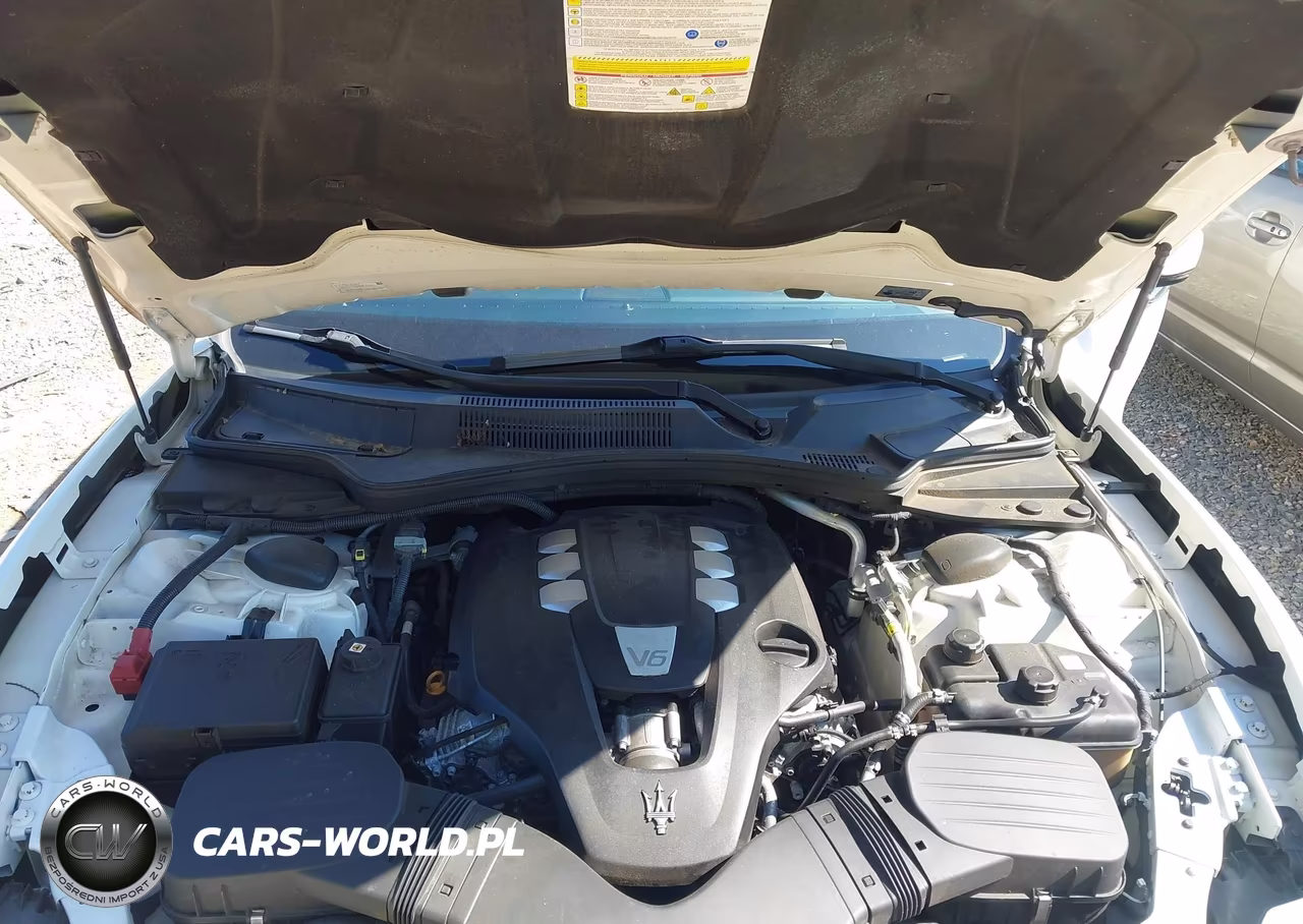 2015 Maserati Ghibli VIN:ZAM57XSA3F1156256 - 10
