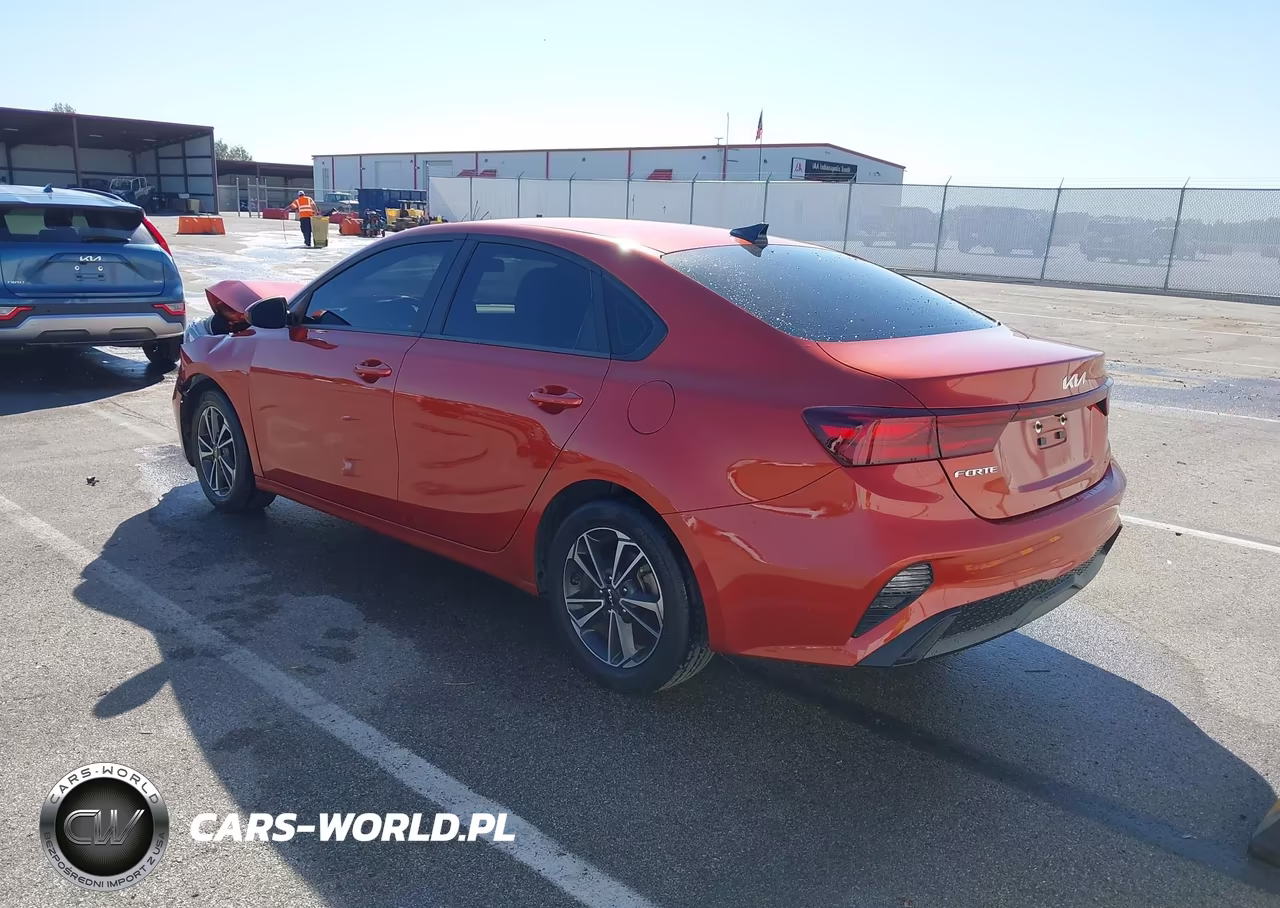 2024 Kia Forte Lxs VIN:3KPF24ADXRE707415 - 3