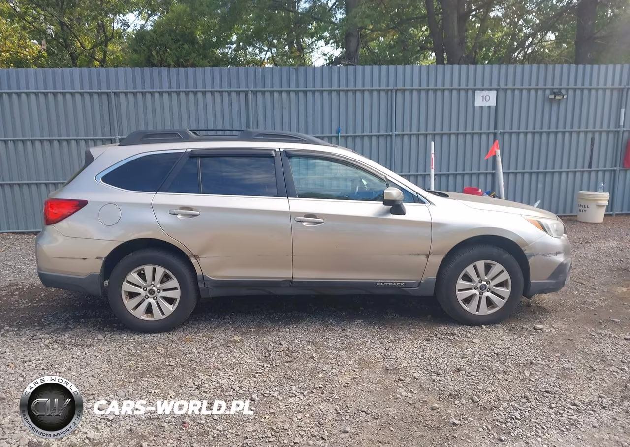 2015 Subaru Outback 2.5I Premium VIN:4S4BSACC7F3263782 - 13