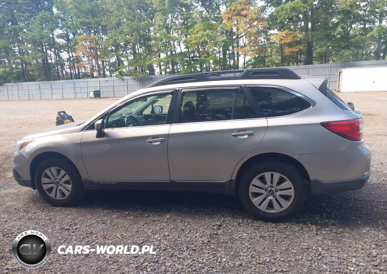 2015 Subaru Outback 2.5I Premium VIN:4S4BSACC7F3263782 - 14