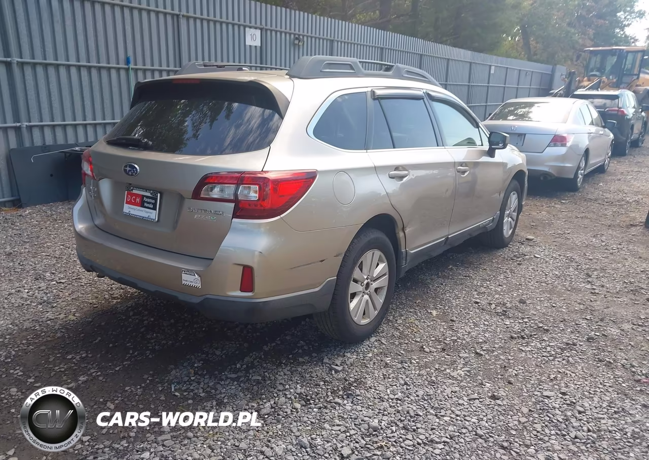 2015 Subaru Outback 2.5I Premium VIN:4S4BSACC7F3263782 - 4