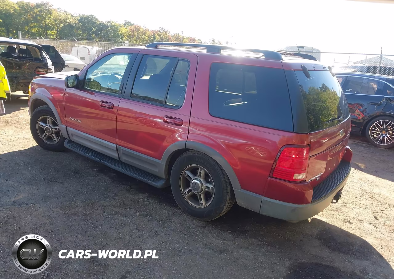 2002 Ford Explorer Xlt VIN:1FMZU73W42UA39931 - 3