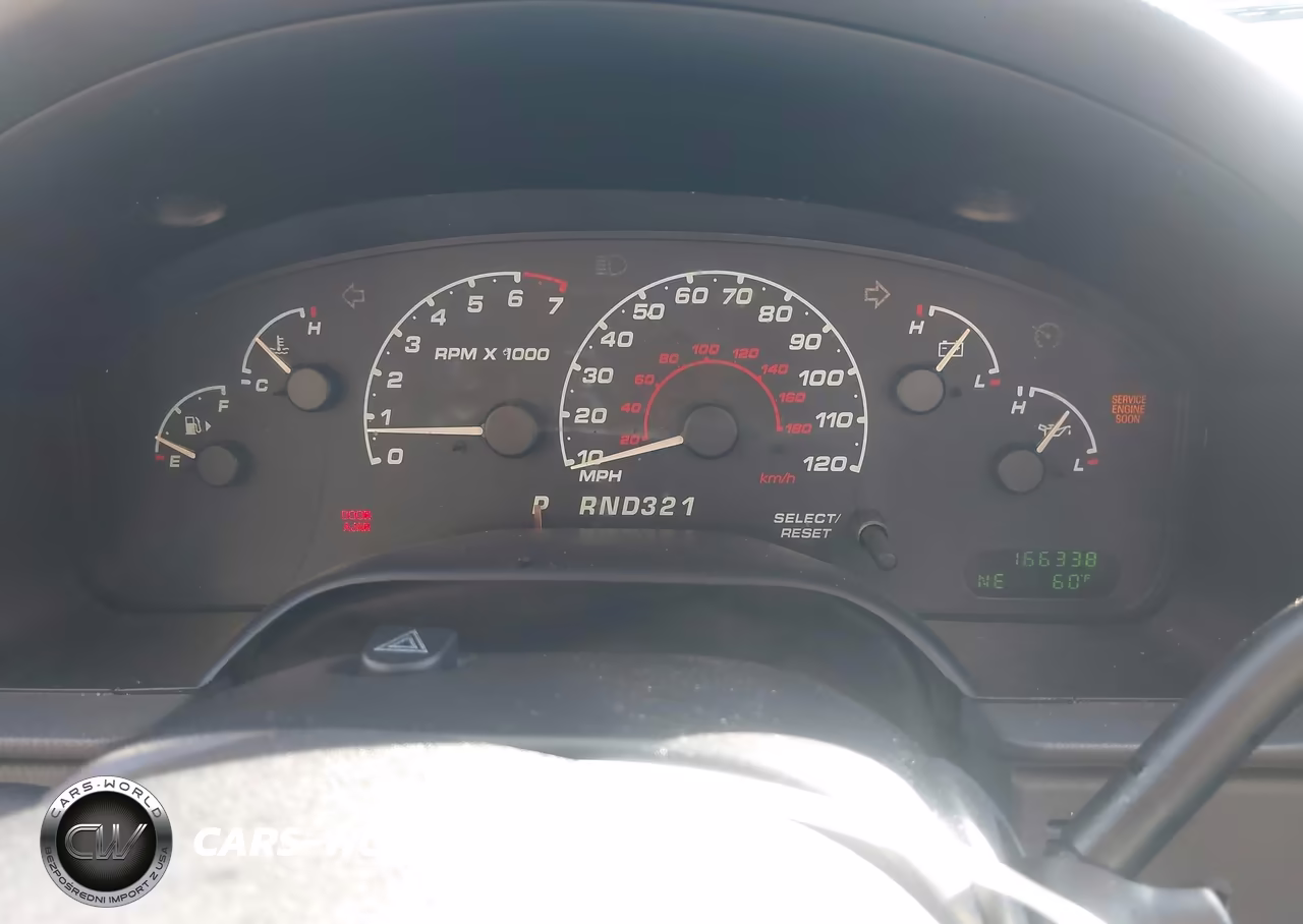 2002 Ford Explorer Xlt VIN:1FMZU73W42UA39931 - 7