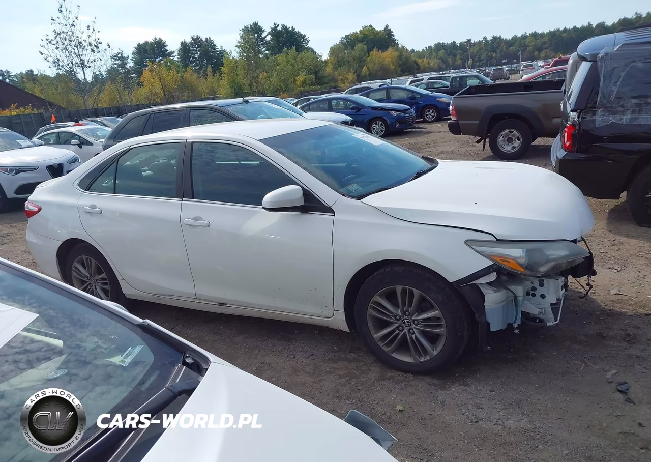 2015 Toyota Camry Se VIN:4T1BF1FK6FU013841 - 13