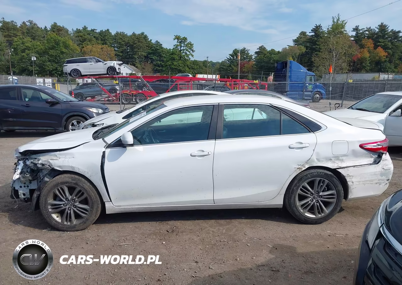 2015 Toyota Camry Se VIN:4T1BF1FK6FU013841 - 14