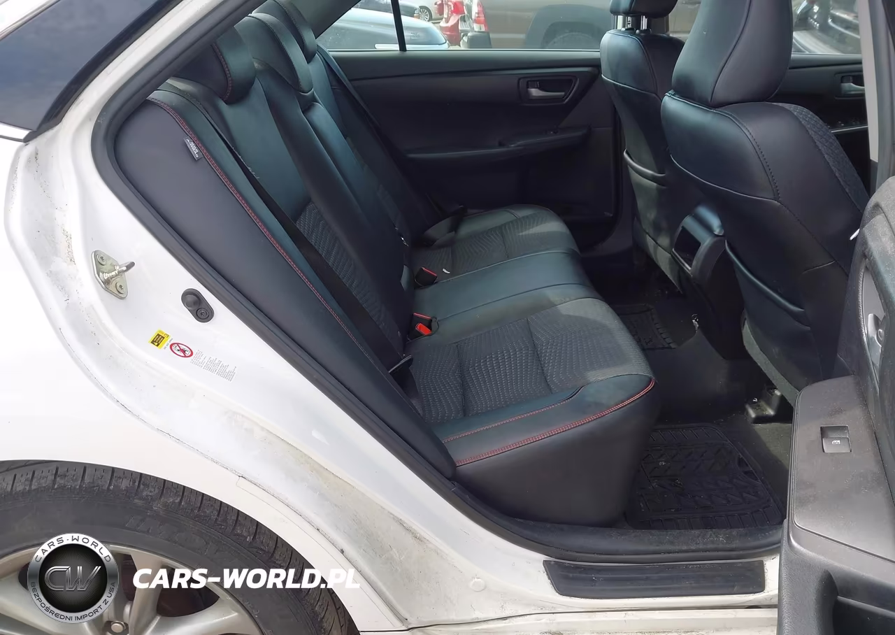 2015 Toyota Camry Se VIN:4T1BF1FK6FU013841 - 8